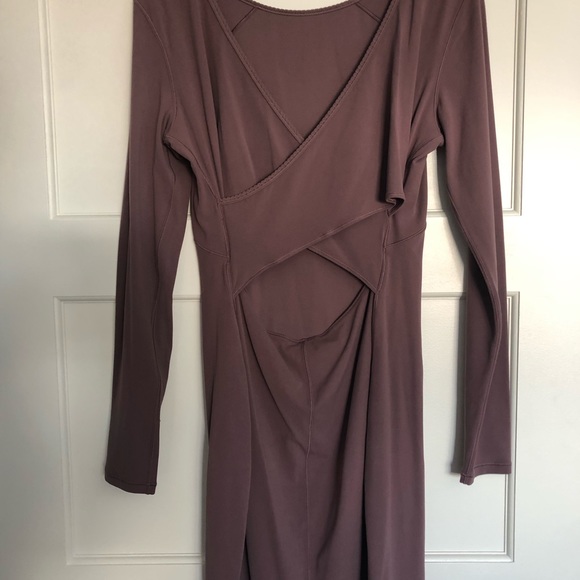 Lululemon smoky blush dress - Picture 4 of 5